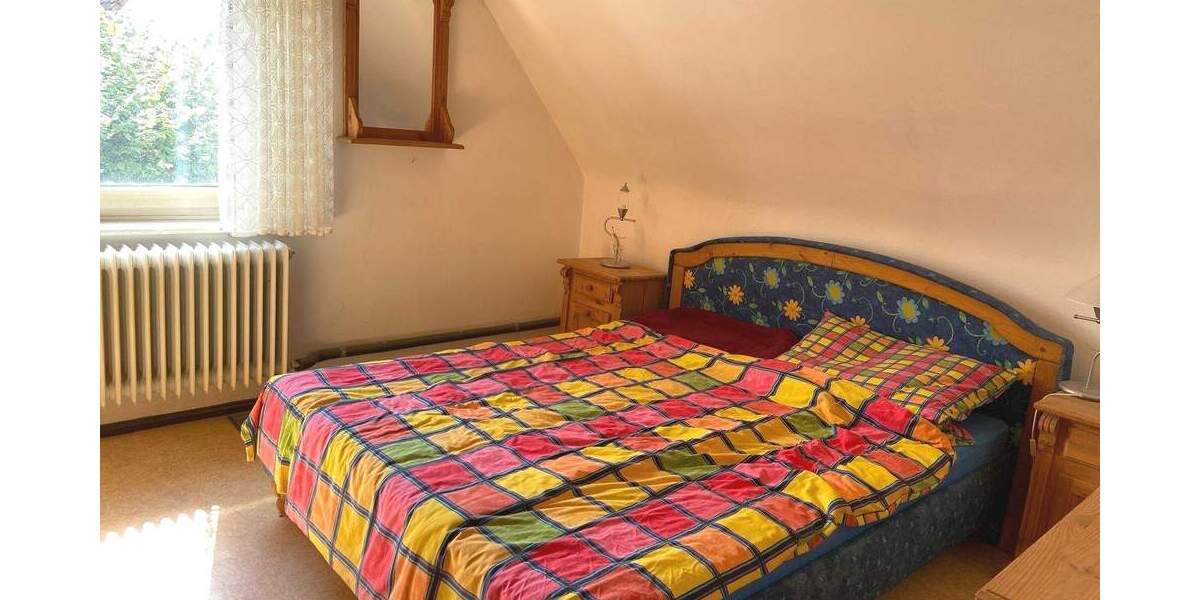 Mehrfamilienhaus, Wohnhaus Cadolzburg - 5 Zimmer, 110 m&sup2;, 385.000&euro; | Angebot:25211191