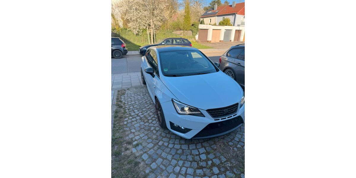 Seat Ibiza 52.150 km 19.000 &euro; Regensburg 93047