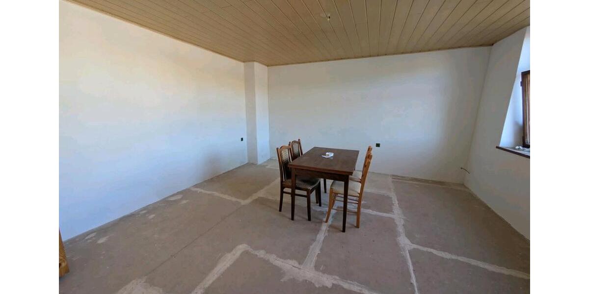 Reihenhaus Greiz - 6 Zimmer, 180 m&sup2;, 72.000&euro; | Angebot:22641100