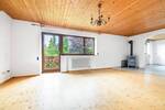 Zweifamilienhaus im Landhausstil auf atemberaubendem Grundstück