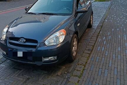 Hyundai Accent 133.000 km 2.500 &euro; Bocholt 46399