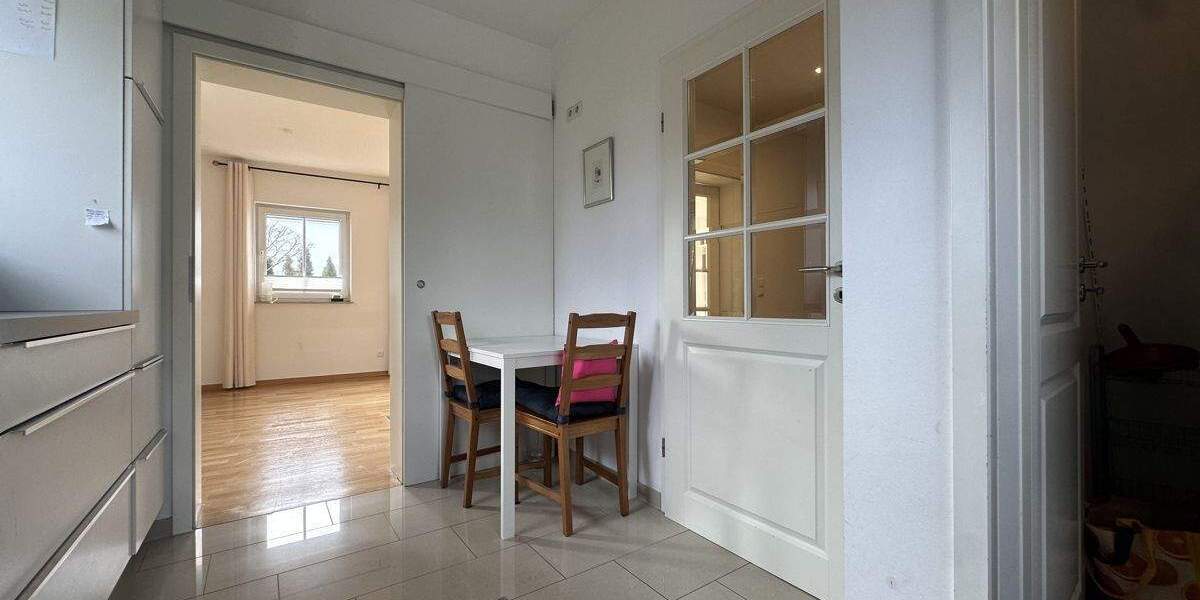 Einfamilienhaus Gräfelfing Lochham - 6 Zimmer, 150 m&sup2;, 3.600&euro; | Angebot:25070947