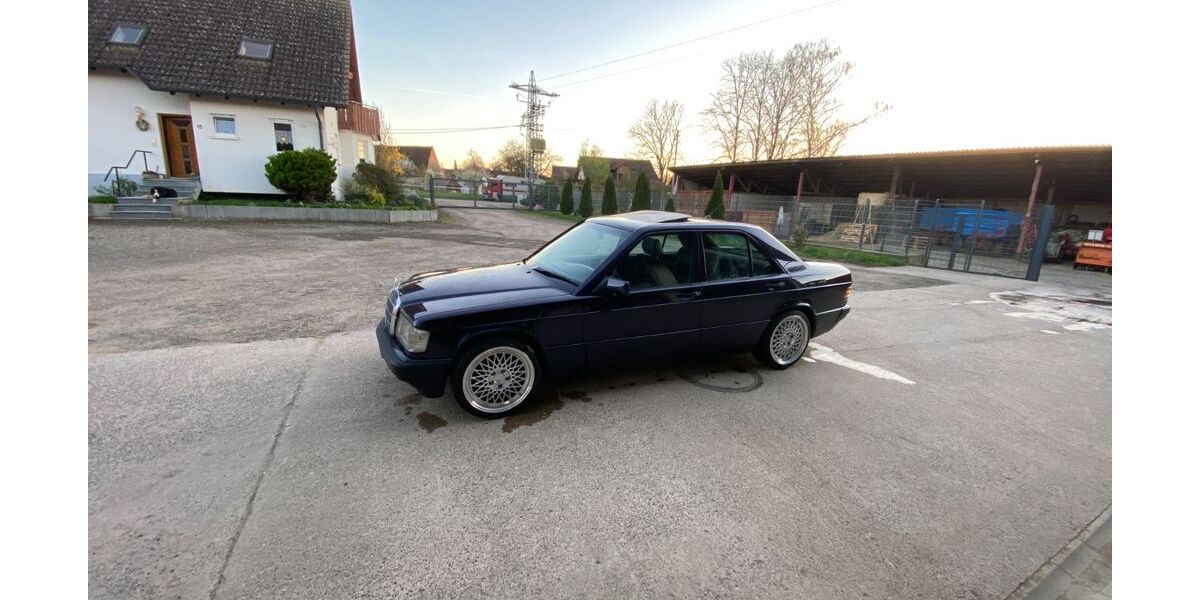 Mercedes-Benz 190 210.000 km 8.399 &euro; Staufen 79219