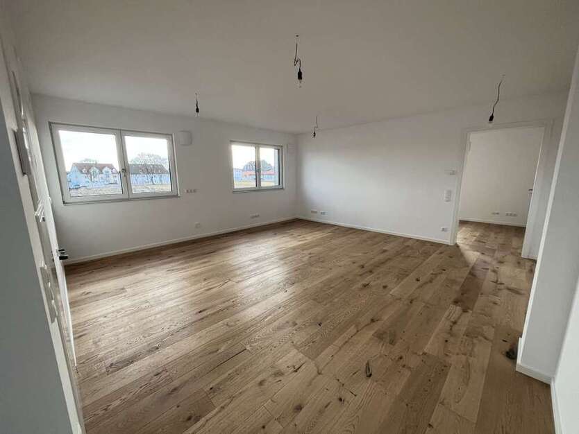 Wohnung zum Mieten in Speichersdorf 854,89 € 75.99 m²