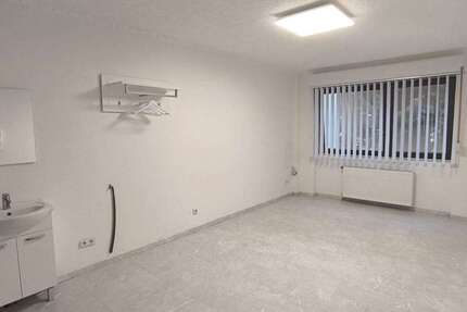 Einzelhandel in Solingen 500 € 62 m² zimmer