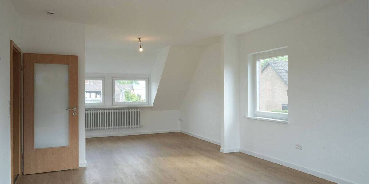 Etagenwohnung Bremen Mahndorf - 3 Zimmer, 90 m&sup2;, 985&euro; | Angebot:26887691