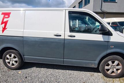 VW T5 Transporter 200.000 km 5.000 € Achim 28832