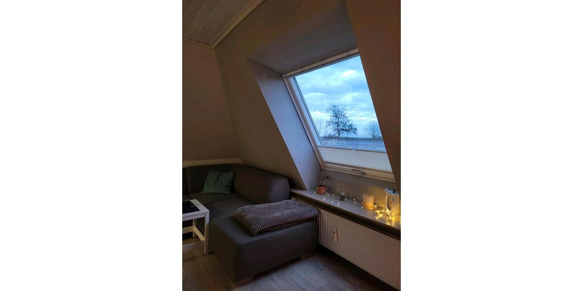 Dachgeschoßwohnung Büsum - 2 Zimmer, 40 m&sup2;, 490&euro; | Angebot:25299730