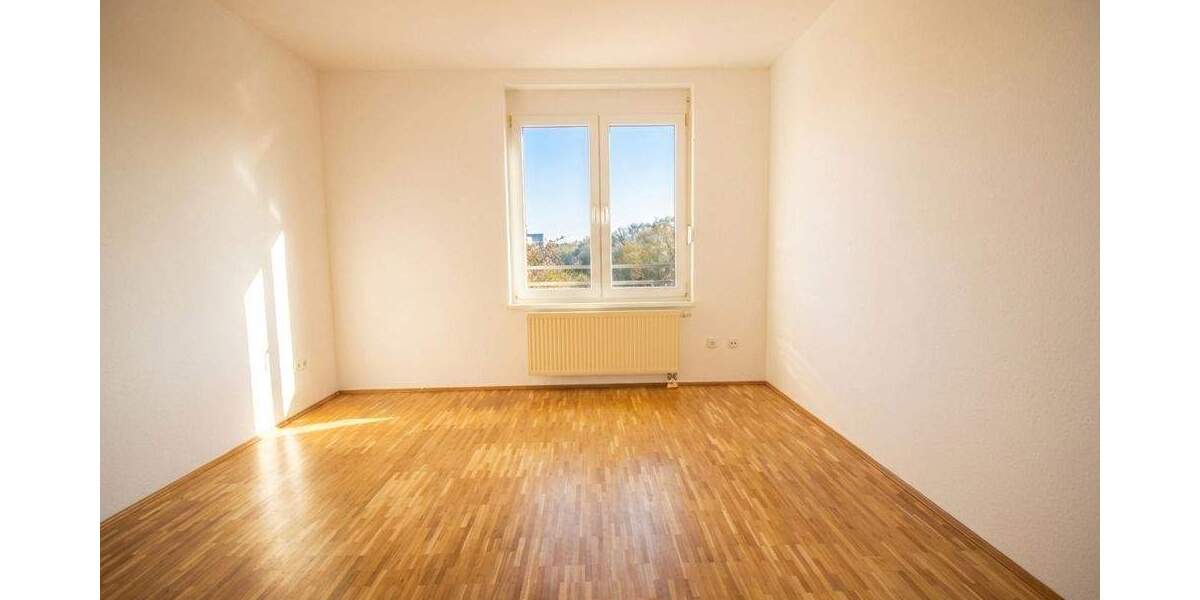 Etagenwohnung Ludwigshafen am Rhein / Mundenheim West - 2 Zimmer, 61 m&sup2;, 630&euro; | Angebot:24621026