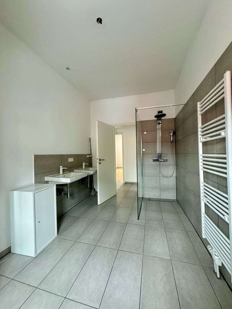Wohnung zum Mieten in Stuttgart 1.250 € 75 m²