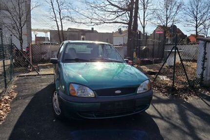 Ford Fiesta 161.000 km 850 &euro; Eckental 90542