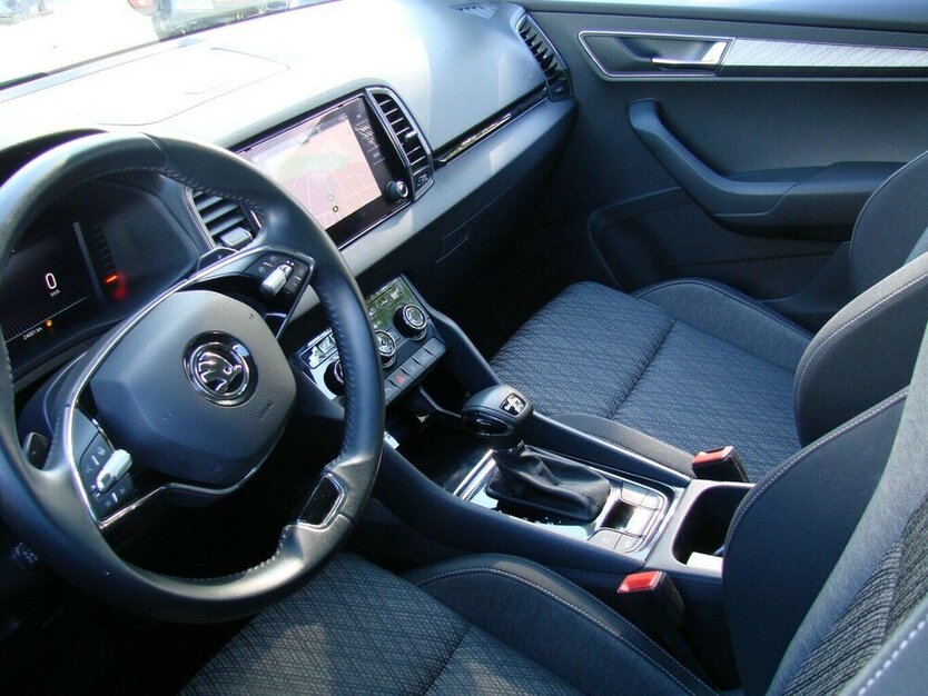 Skoda Karoq 2.0TDi Style 4x4 ACC Navi Kamera 24.001 km 29.980 € Falkensee 14612