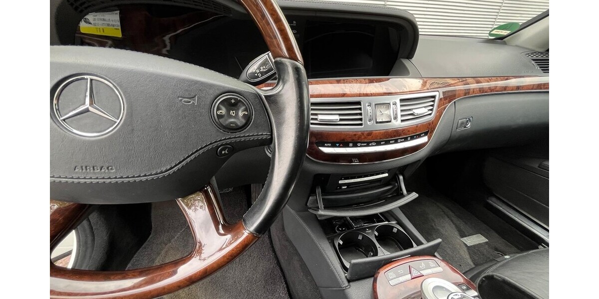 Mercedes-Benz S 500 193.000 km 17.000 &euro; Wiesbaden 65183