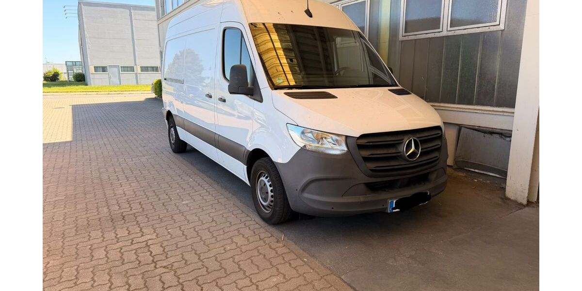 Mercedes-Benz Sprinter 76.000 km 28.300 &euro; Glinde 21509