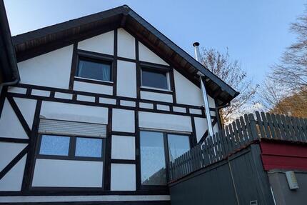 5-Zimmer-Maisonette-Eigentumswohnung mit Garten und Carport 5 zimmer