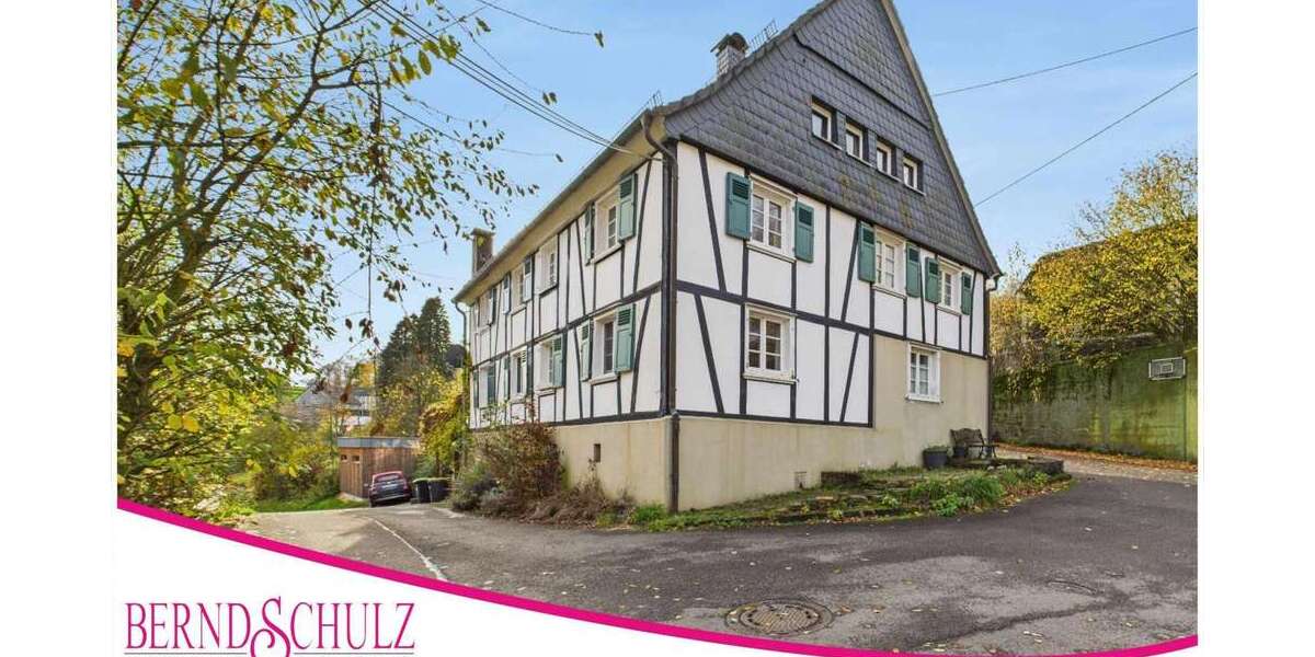 Haus zum Kaufen in Engelskirchen 349.000 € 140 m² 5 zimmer
