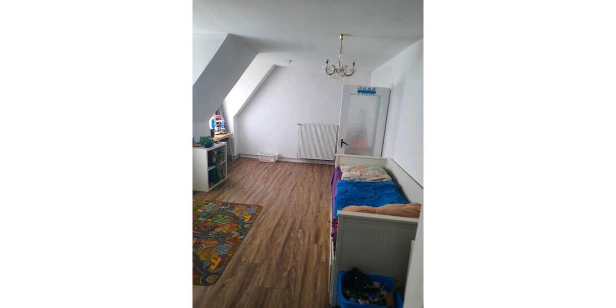 Mehrfamilienhaus, Wohnhaus Küstriner Vorland - 8 Zimmer, 206 m&sup2;, 120.000&euro; | Angebot:26932991
