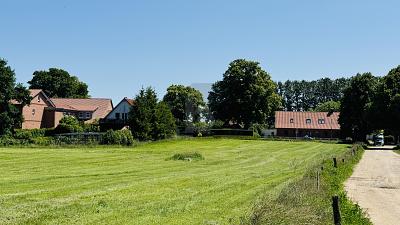 AM SCHAALSEE VOR DEN TOREN DER GROßSTADT - Grundstück Valluhn Valluhn | Angebot:27145250