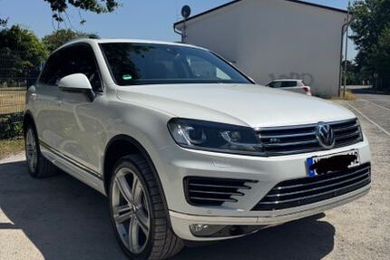 VW Touareg 192.500 km 19.900 &euro; Schwalbach am Taunus 65812