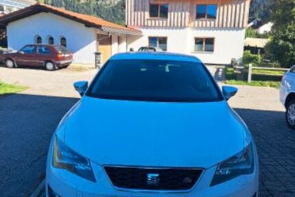 Seat Leon 79.416 km 9.000 &euro; Bad Hindelang 87541