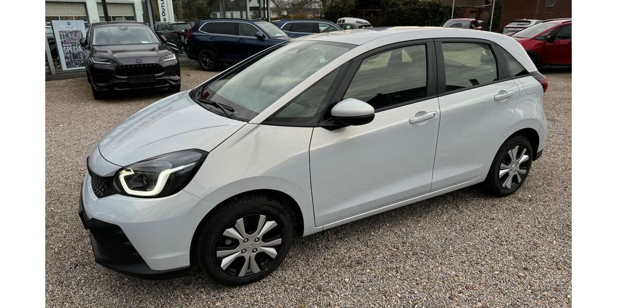 Honda Jazz 2.250 km 23.990 &euro; Heinsberg-Dremmen 52525