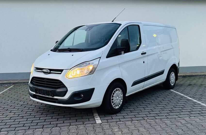Ford Transit Custom 246.248 km 7.490 € Oestrich-Winkel 65375