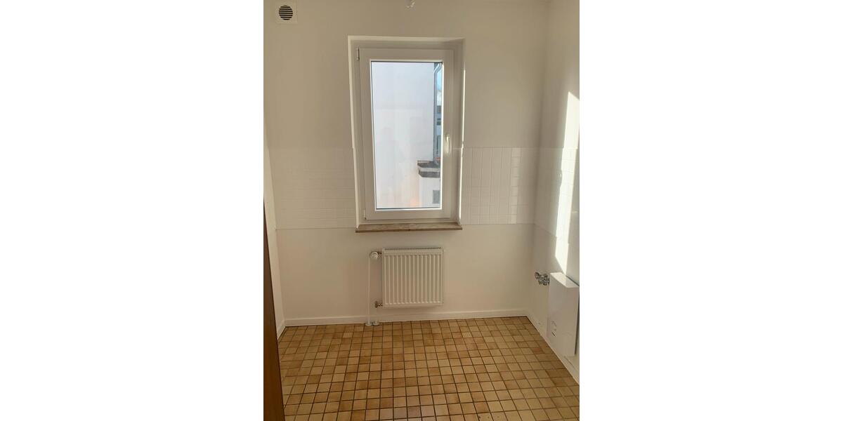 Etagenwohnung Haan - 2 Zimmer, 60 m&sup2;, 680&euro; | Angebot:25404197