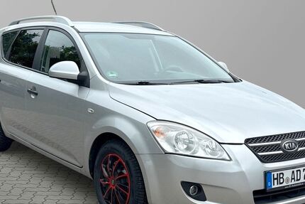Kia ceed / Ceed 156.500 km 2.500 &euro; Oyten 28876