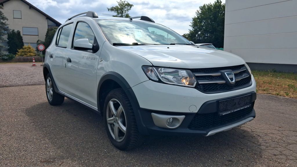 Dacia Sandero 199.000 km 3.500 &euro; Neustadt/Wstr. 67433