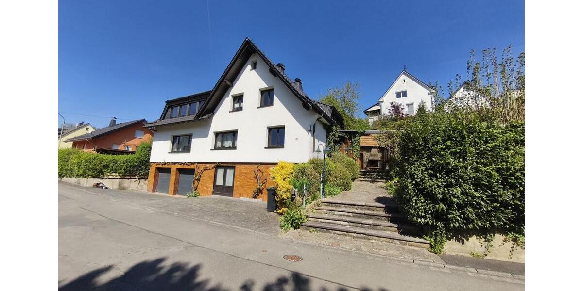 Mehrfamilienhaus, Wohnhaus Morsbach - 9 Zimmer, 240 m&sup2;, 338.000&euro; | Angebot:26939543