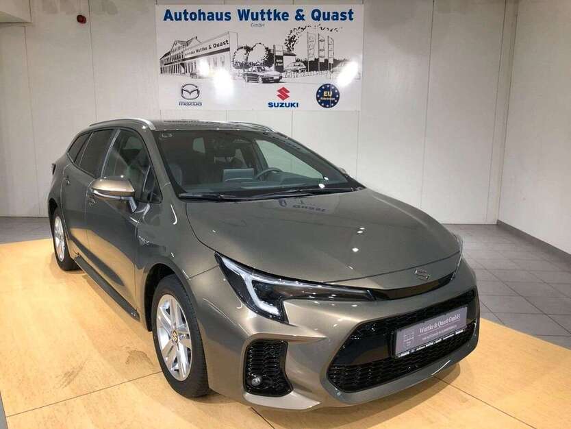 Suzuki Swace 12.500 km 25.490 € Gummersbach 51645