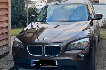 BMW X1 175.000 km 9.100 &euro; Stuttgart 70599