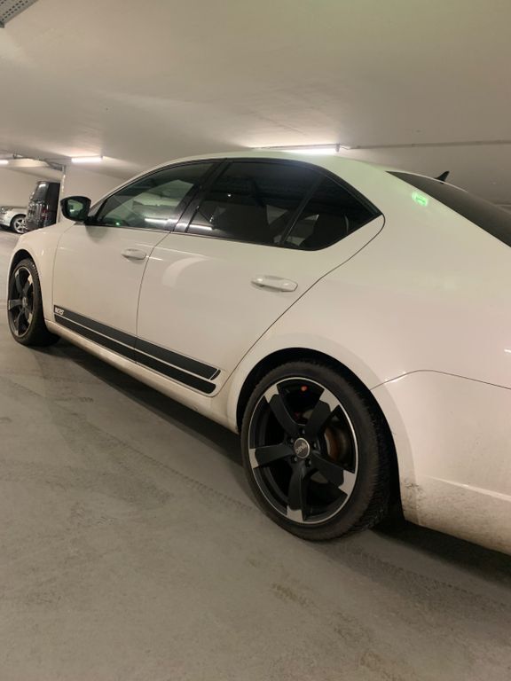 Skoda Octavia 120.000 km 18.500 € Schönefeld 12529