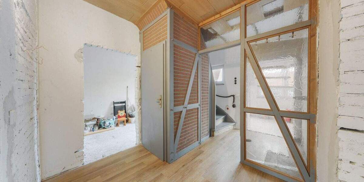 Einfamilienhaus Neustadt Eilvese - 8 Zimmer, 156 m&sup2;, 299.000&euro; | Angebot:25532910