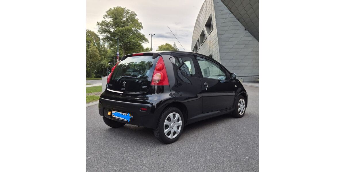 Peugeot 107 128.000 km 2.199 &euro; Lüneburg 21337