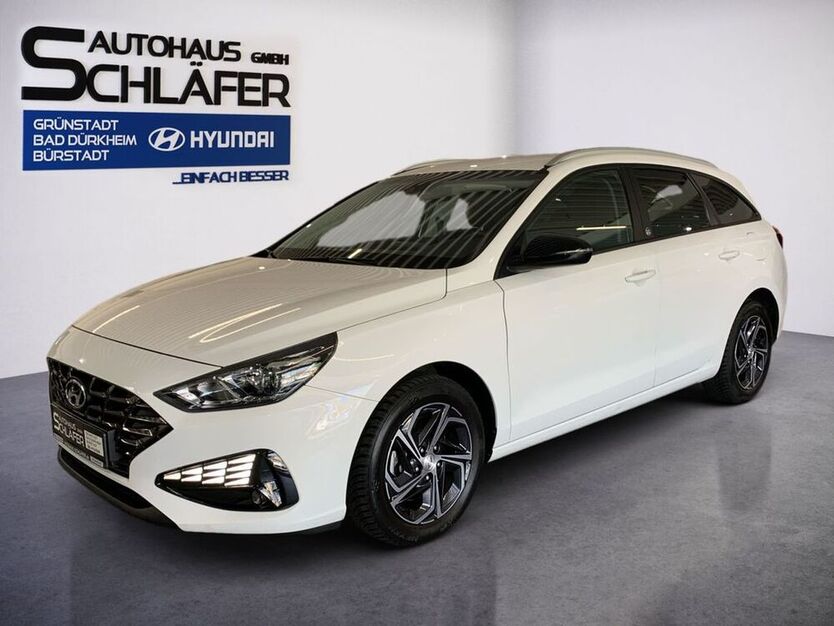 i30