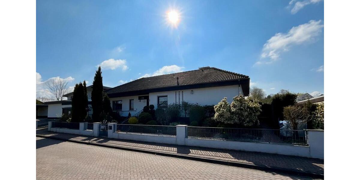 Einfamilienhaus Geestland - 6 Zimmer, 179 m&sup2;, 329.000&euro; | Angebot:26279522