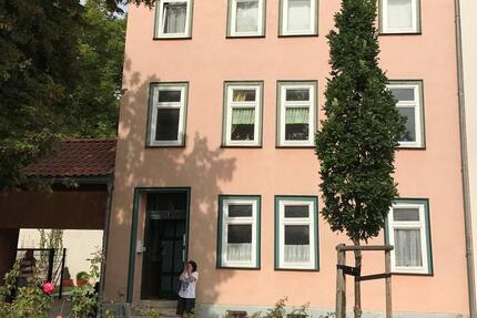 Haus Bad Langensalza - 14 Zimmer, 180 m&sup2;, 75.000&euro; | Angebot:26998450
