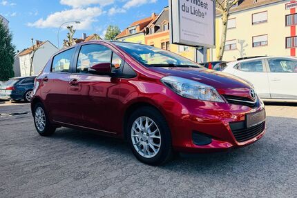 Toyota Yaris 83.000 km 6.900 &euro; Saarbrücken 66115