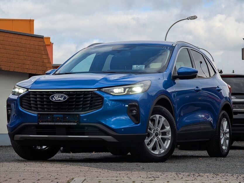 Ford Kuga 16.000 km 27.988 € Niesky 02906