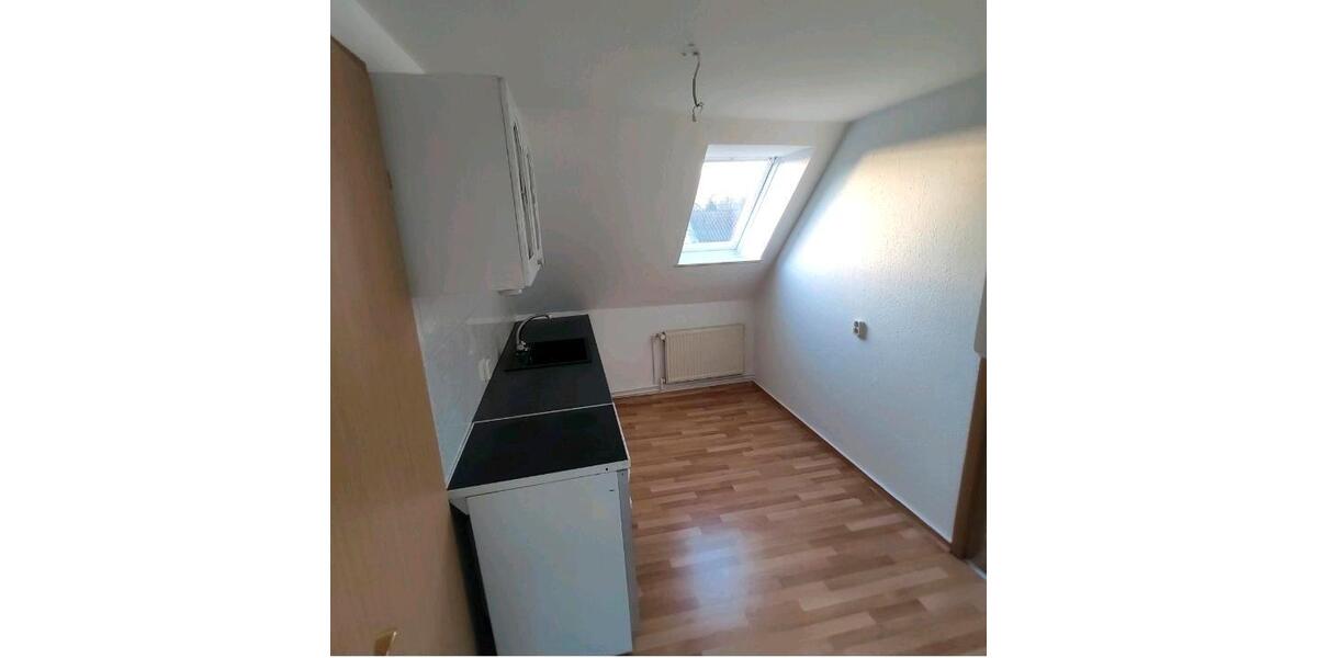 Dachgeschoßwohnung Lübtheen - 2 Zimmer, 39 m&sup2;, 400&euro; | Angebot:26134967