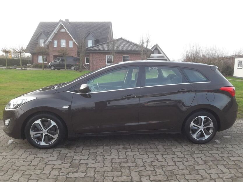 Hyundai i30 70.500 km 13.790 € Wangersen 21702