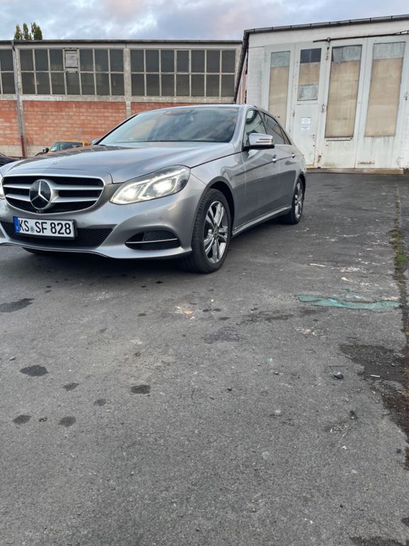 Mercedes-Benz E 400 162.000 km 15.900 € Hann. Münden 34346