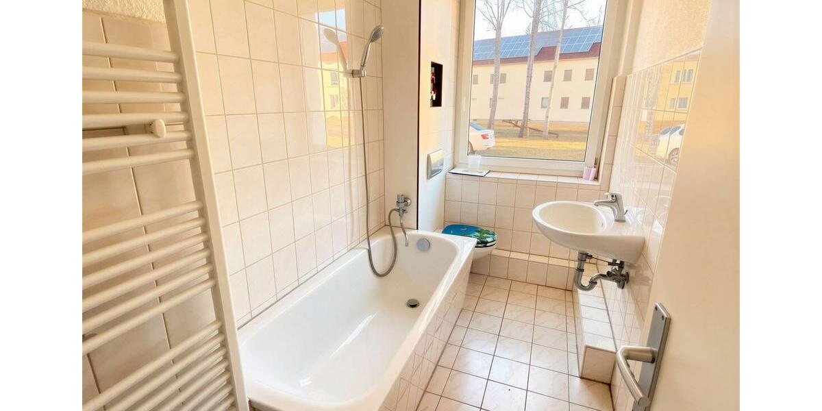 Etagenwohnung Forst (Lausitz) - 3 Zimmer, 79 m&sup2;, 389&euro; | Angebot:26252008