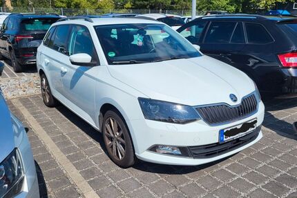 Skoda Fabia 91.800 km 10.000 &euro; Schwarzheide 01987