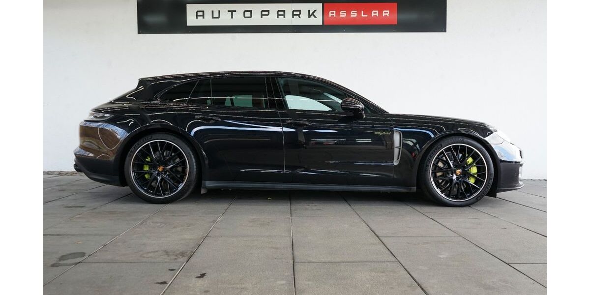 Porsche Panamera 15.300 km 84.880 &euro; Asslar 35614