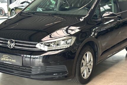 VW Touran 32.500 km 29.900 &euro; Uhingen 73066
