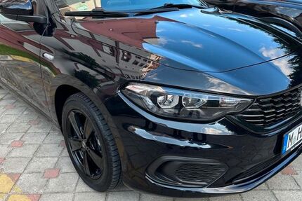 Fiat Tipo 44.000 km 15.000 &euro; München 81675