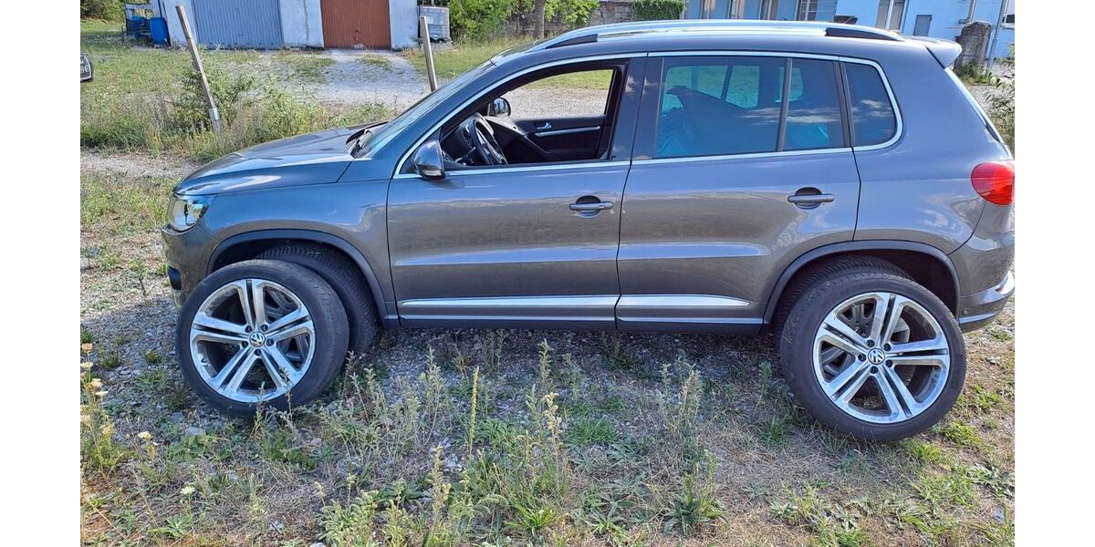 VW Tiguan 50.000 km 15.900 &euro; Baienfurt 88255