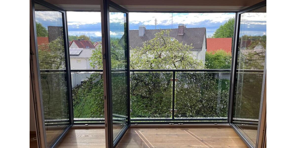 Etagenwohnung Weilheim in Oberbayern - 3 Zimmer, 94 m&sup2;, 1.689&euro; | Angebot:26671324